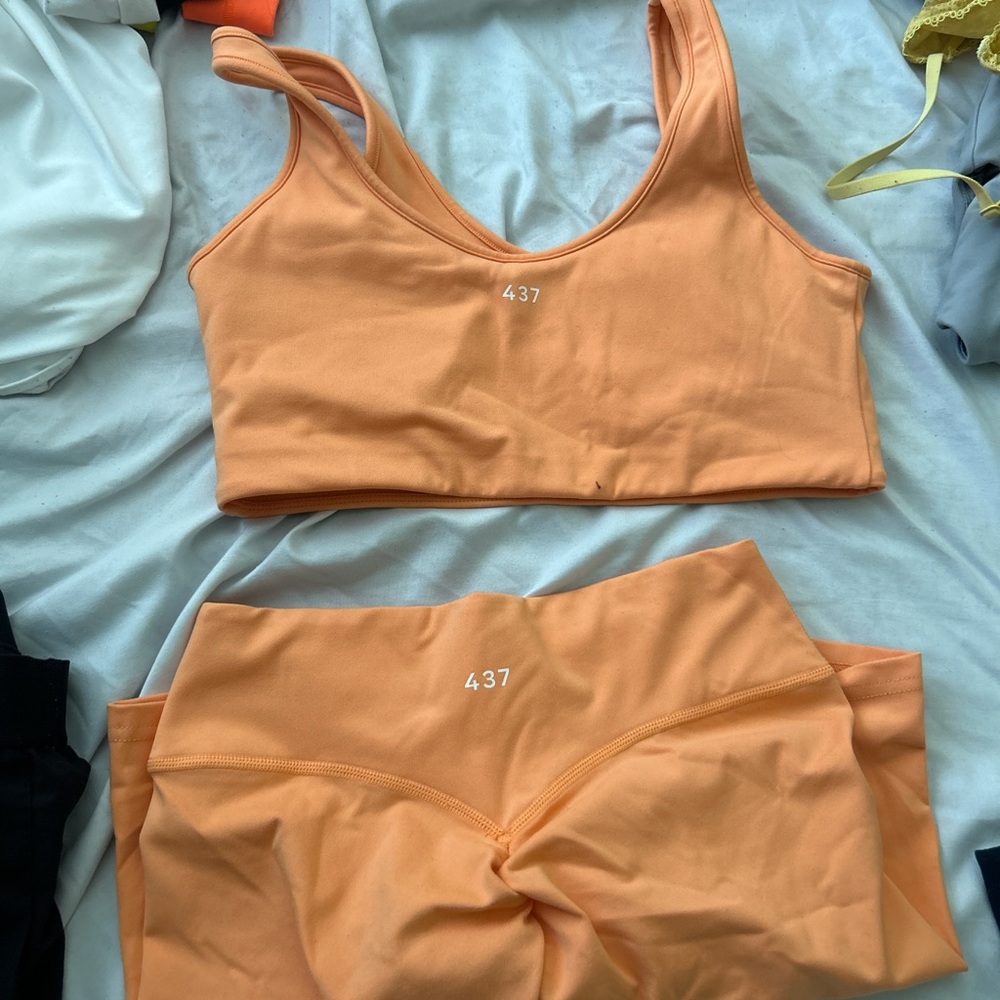 Women's Vibrant Orange Sports Bra